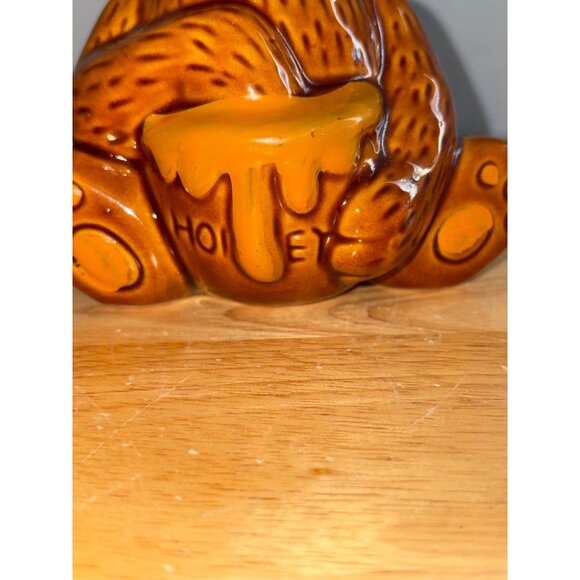 Vintage Ceramic Honey Bear Figurine Collectible Decor Honey Pot B Taiwan - Picture 3 of 9